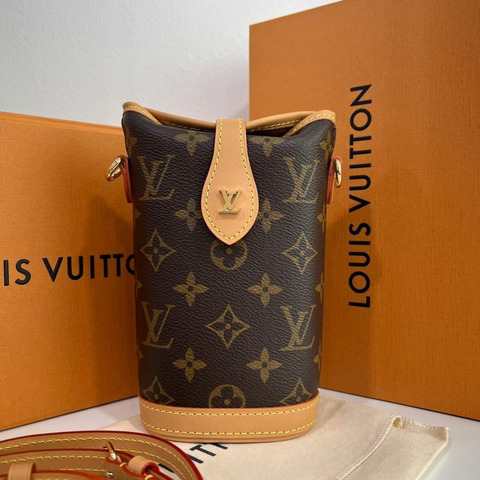 LOUIS VUITTON 多功能皮夾 Monogram Shadow 黑色 M62901