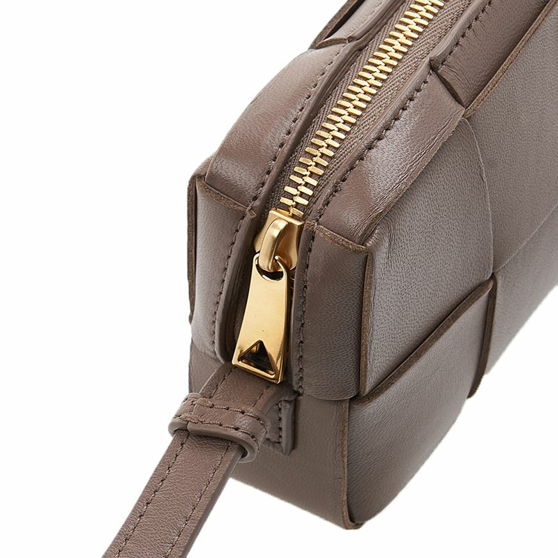 BOTTEGA VENETA Intrecciato 盒式迷你斜背包-7