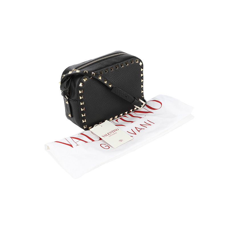 VALENTINO 24SS Rockstud 斜背包-15