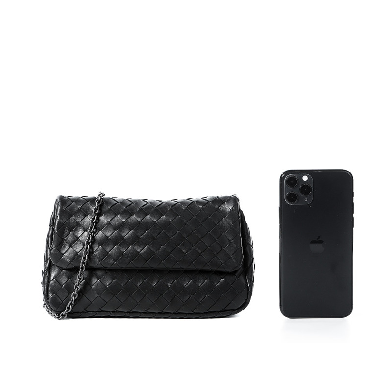 BOTTEGA VENETA 女士斜背包-13