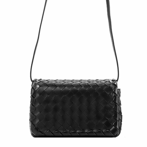 BOTTEGA VENETA 女士斜背包 VCPP1