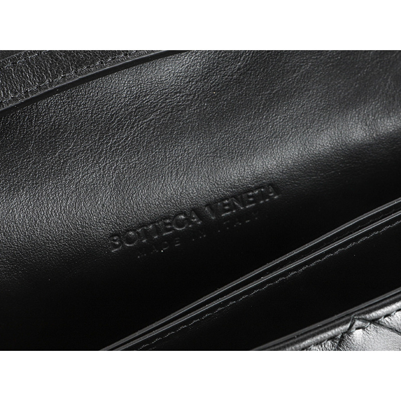 BOTTEGA VENETA （609412 VCPP5）女士迷你斜背包-14