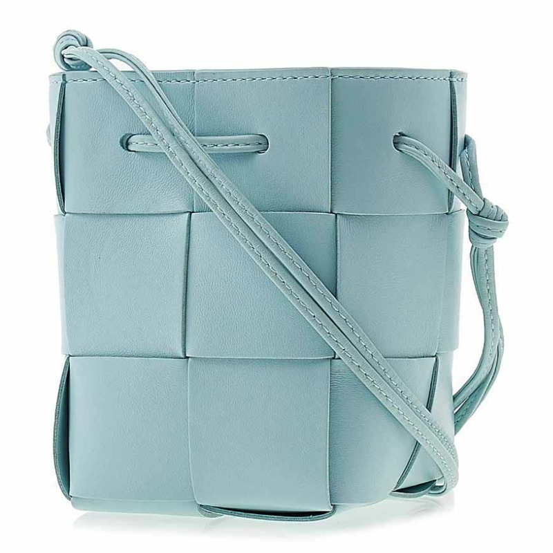 BOTTEGA VENETA 女士卡帶迷你水桶包 680217 VCQC4 3902-1