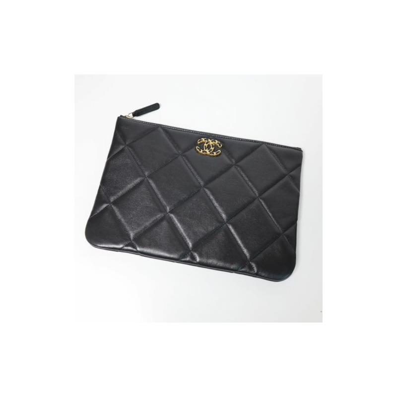 CHANEL 香奈兒 19 中黑手拿包-2