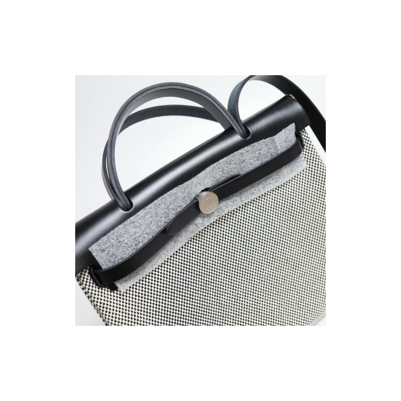 HERMES Herbag 31 帆布米白色印花斜背包-3