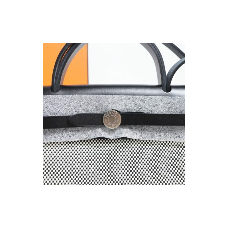 HERMES Herbag 31 帆布米白色印花斜背包-5