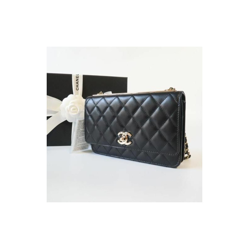 CHANEL 經典時尚 CC WOC 黑色搭配金色五金-2