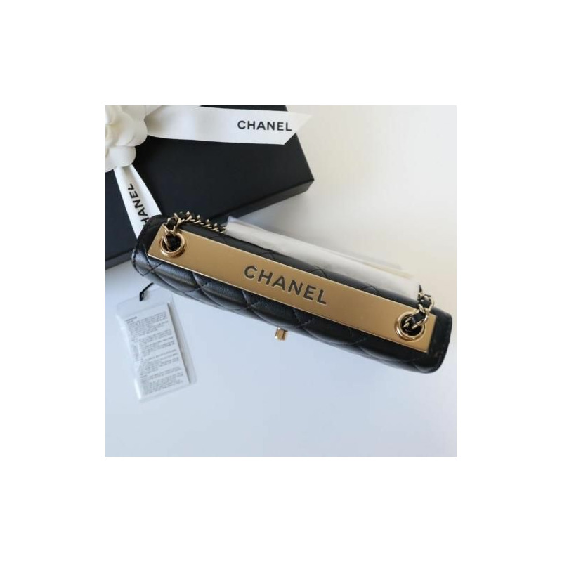 CHANEL 經典時尚 CC WOC 黑色搭配金色五金-4