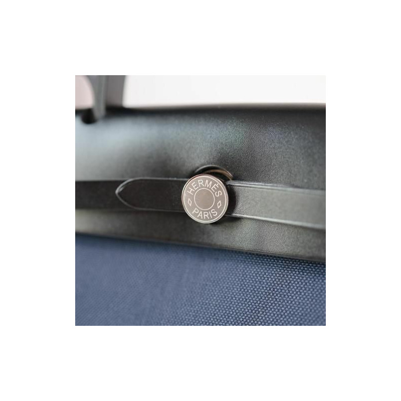 HERMES Herbag 31 ZIP 帆布包，海軍藍/黑色，銀色五金件，編號 H078971CKAM-4