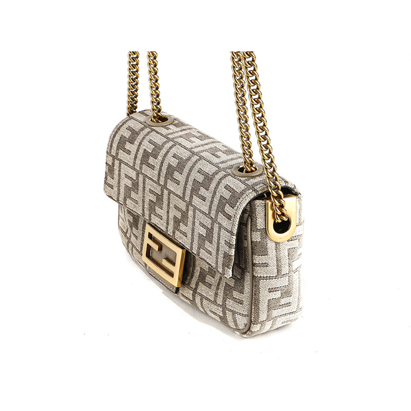 FENDI 24SS 女士法國單肩包-5