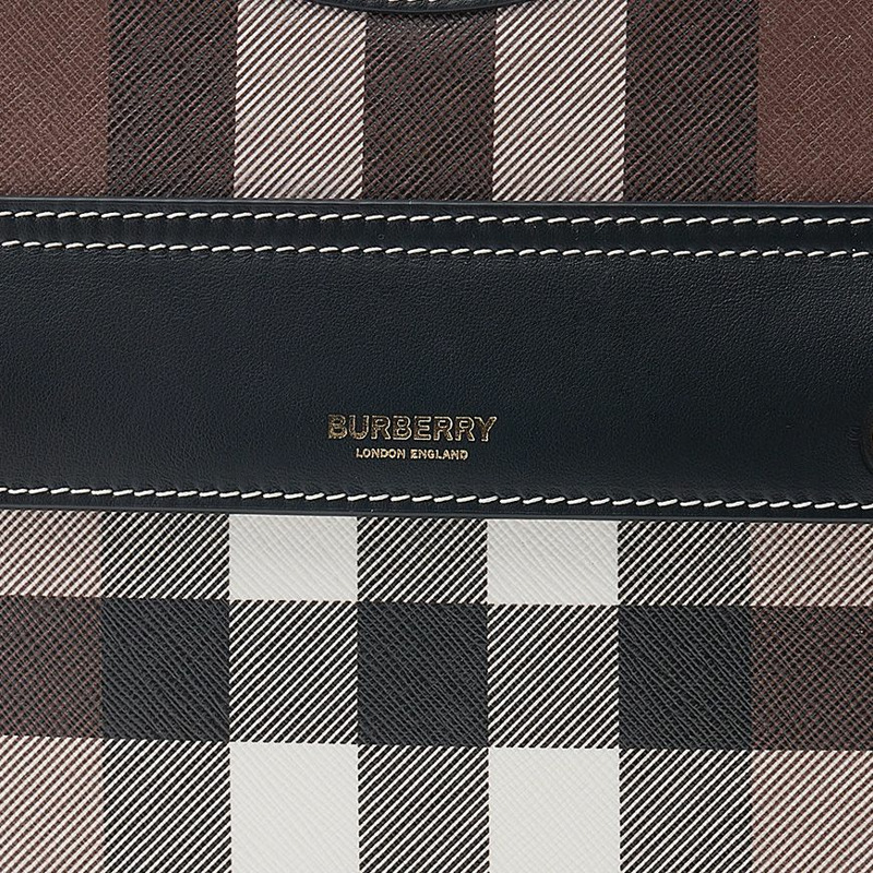 BURBERRY 迷你口袋手提包-5