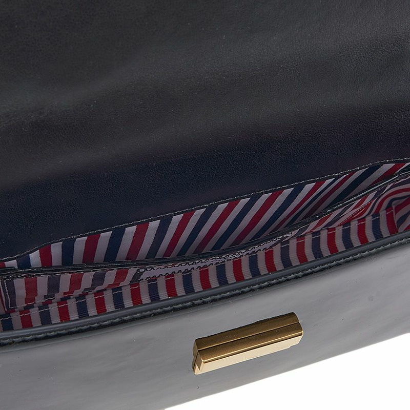 THOM BROWNE 專利梯形手提包-7