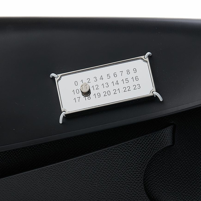 MAISON MARGIELA S56WF0158 P4745 T8013 女士斜背包-5