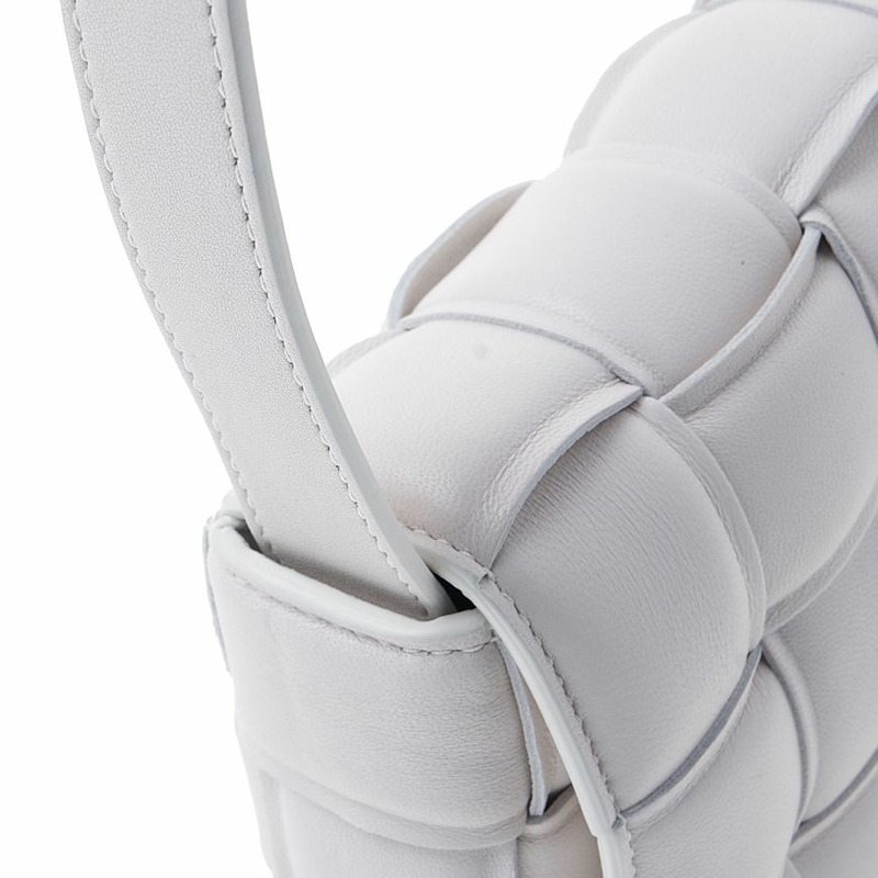 BOTTEGA VENETA 女士加厚小號磁帶包 717506 VCQR1 9009-7