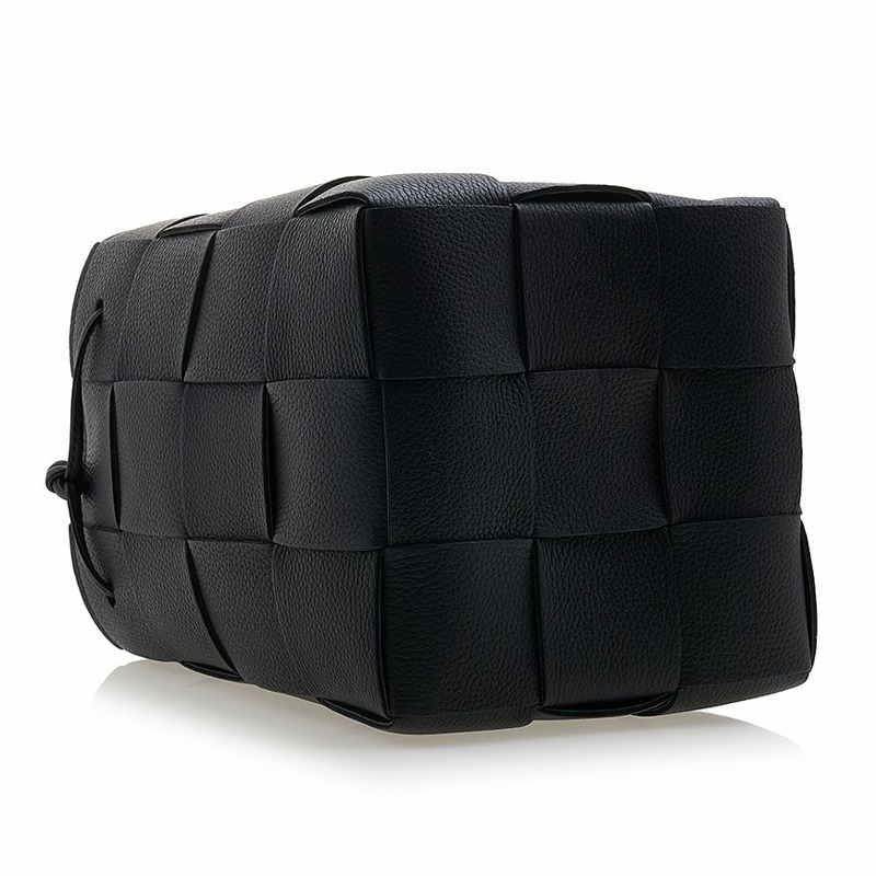 BOTTEGA VENETA 編織水桶包-4