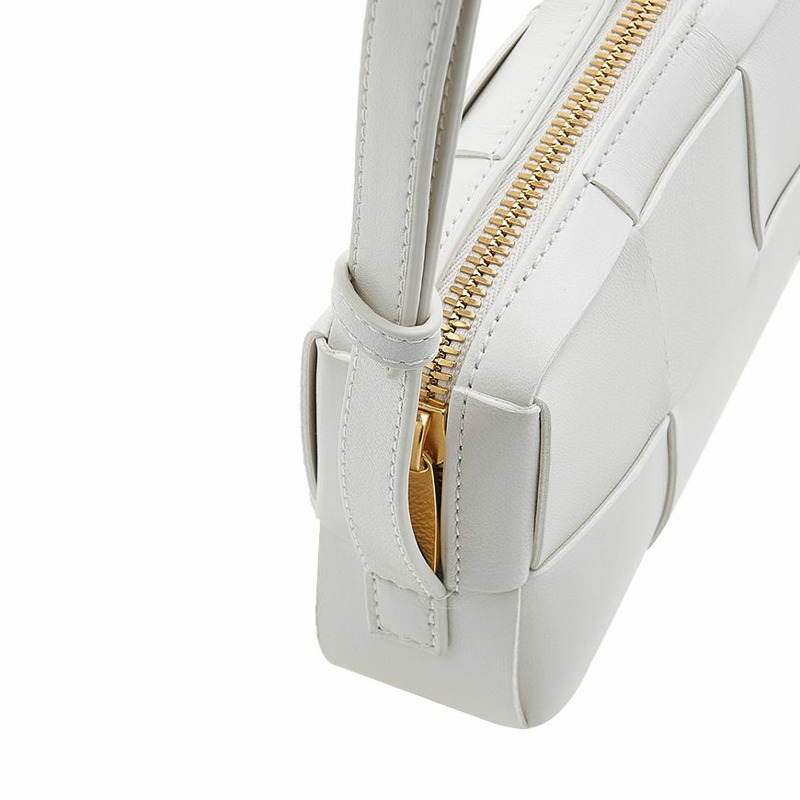 BOTTEGA VENETA Intrecciato 盒式迷你斜背包 755031 VCQC4 9009-6