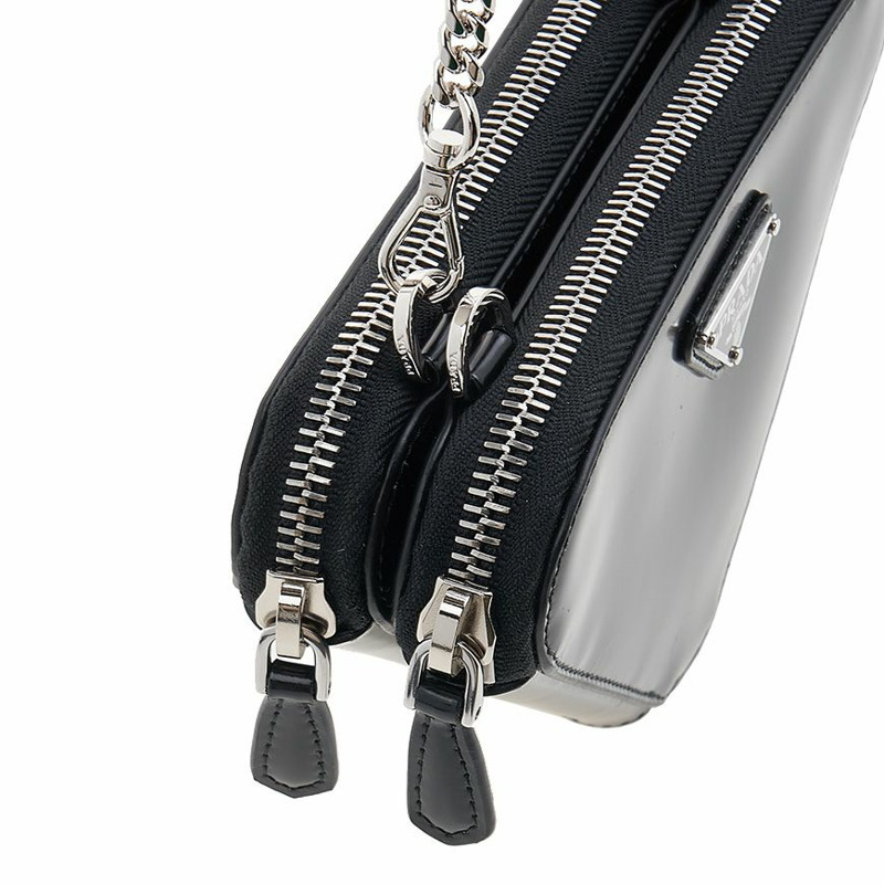 PRADA 磨砂皮革迷你收納包-8