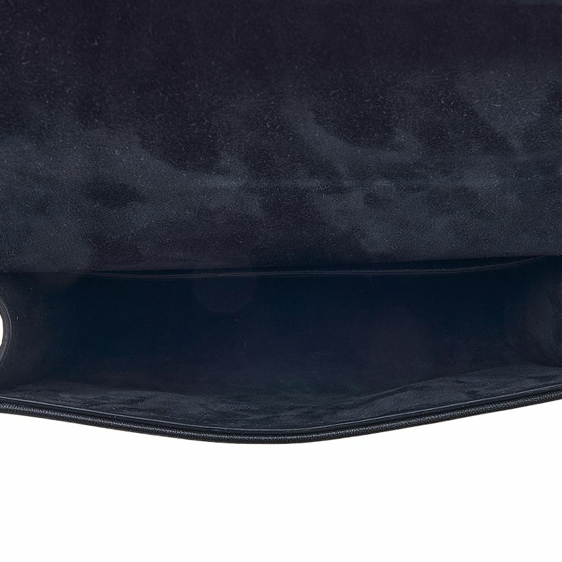 VALENTINO 標誌性 V 字 Logo 單肩包-9