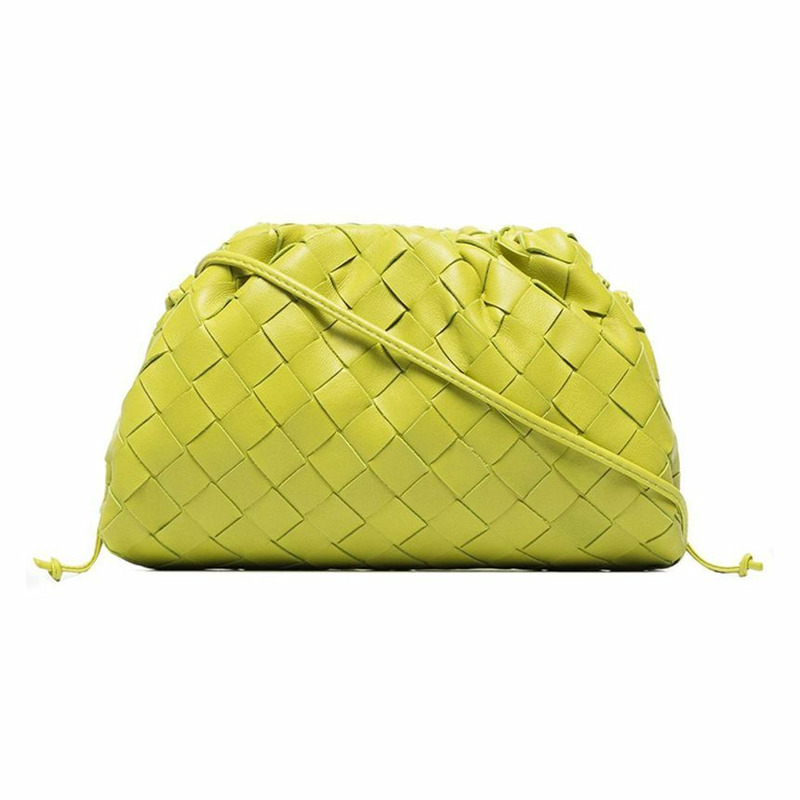 BOTTEGA VENETA Intrecciato 迷你小包 單肩包 青檸色 585852 VCPP1-0