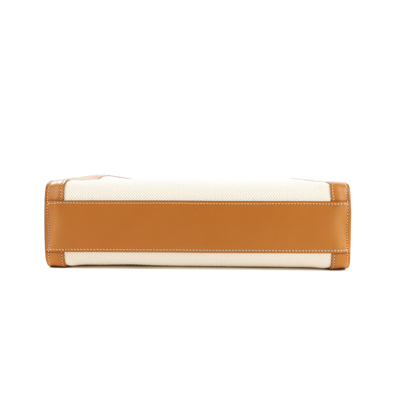 CELINE 24SS Trionphe Cabas 垂直單肩包-8