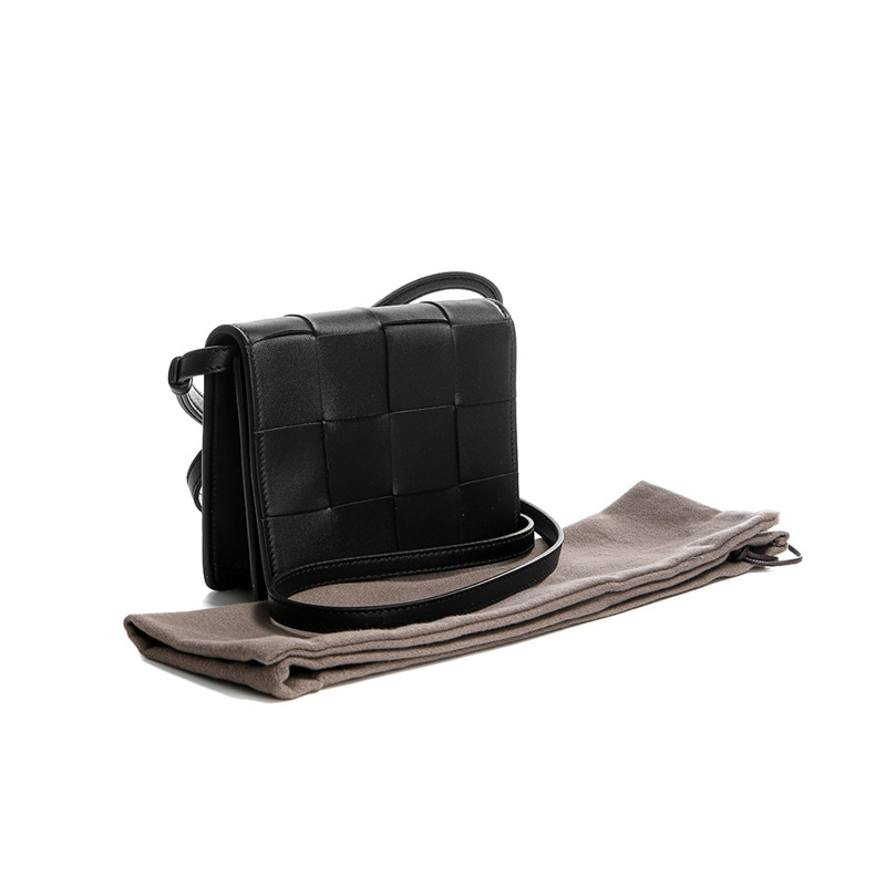 BOTTEGA VENETA 24SS 編織肩包-19