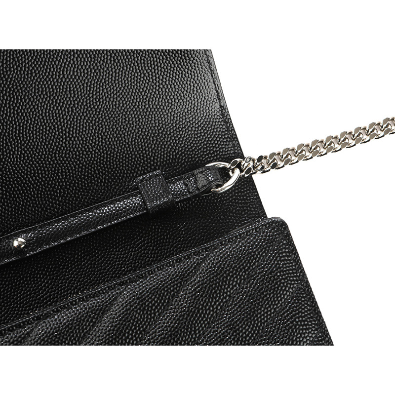 SAINT LAURENT 24SS Monogram 斜背包-13