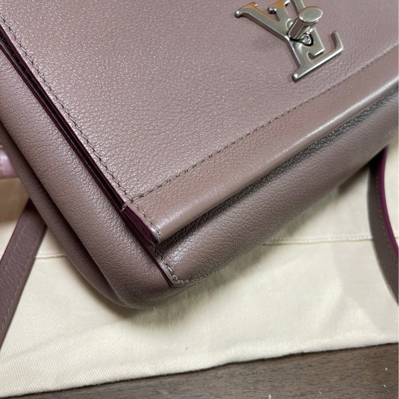 lv  郵差包 斜背包-6