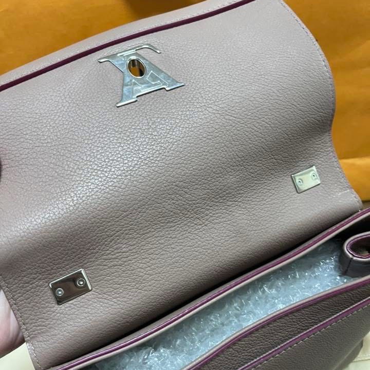 lv  郵差包 斜背包-13