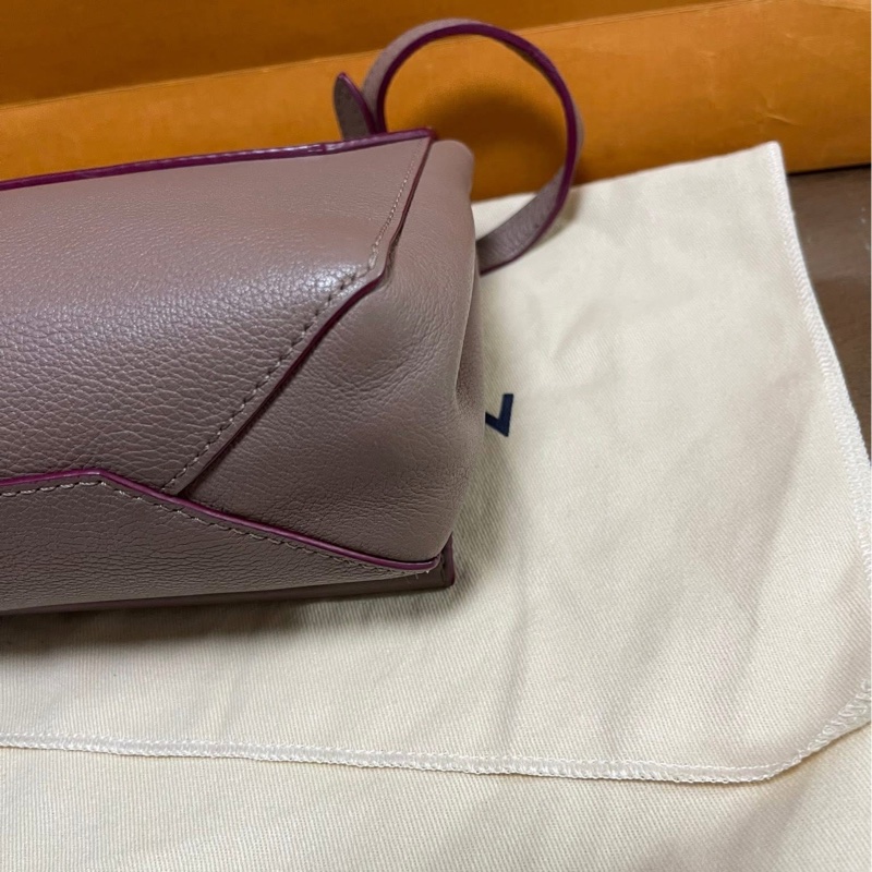 lv  郵差包 斜背包-19