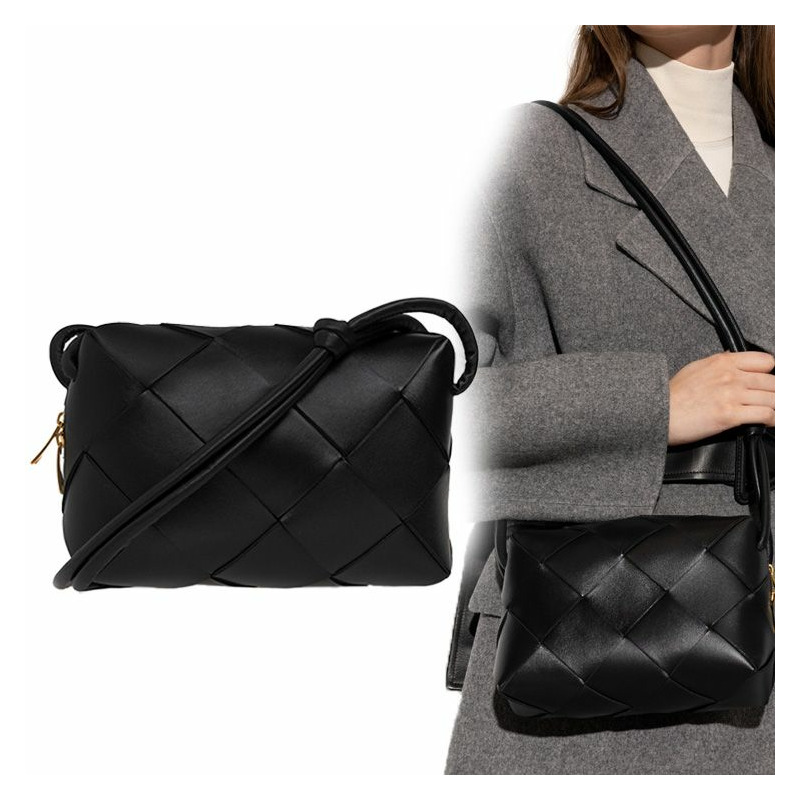 BOTTEGA VENETA 小型卡帶斜背包 709417 VCQC2-0