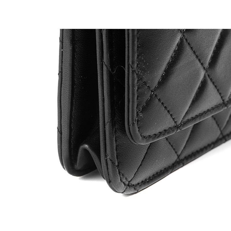 CHANEL 經典 WOC 羊皮斜背包-15