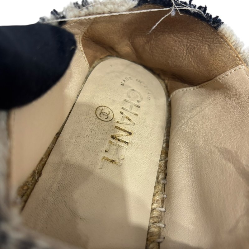 【美收精品】CHANEL 米白藍帆布平底鞋 4-554-4