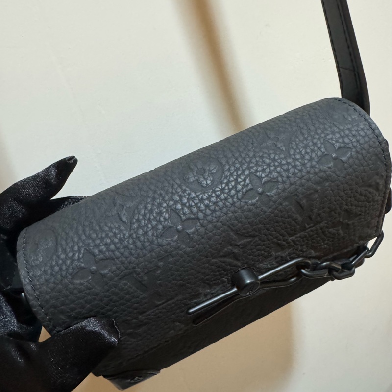 Louis Vuitton lv steamer斜跨包-5