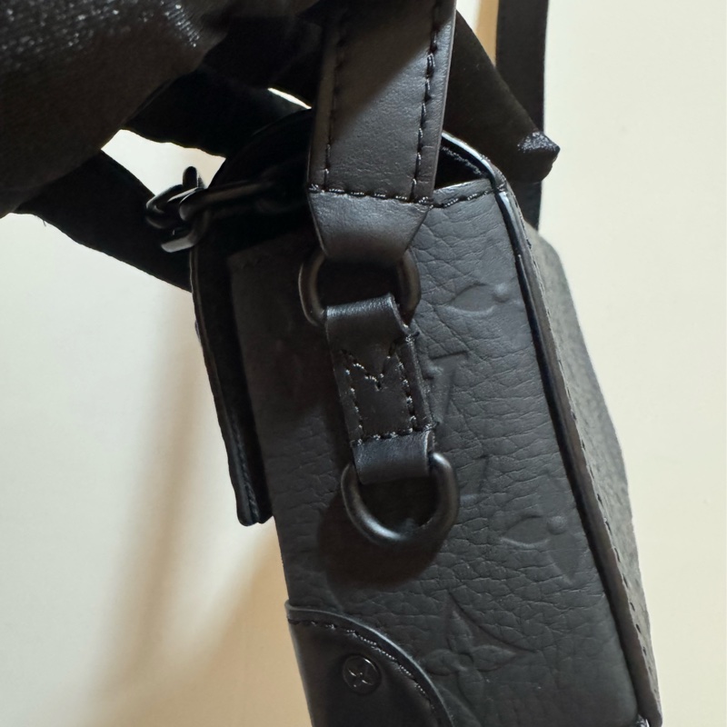 Louis Vuitton lv steamer斜跨包-11