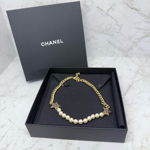 CHANEL金色黑彩星星配珍珠項鍊