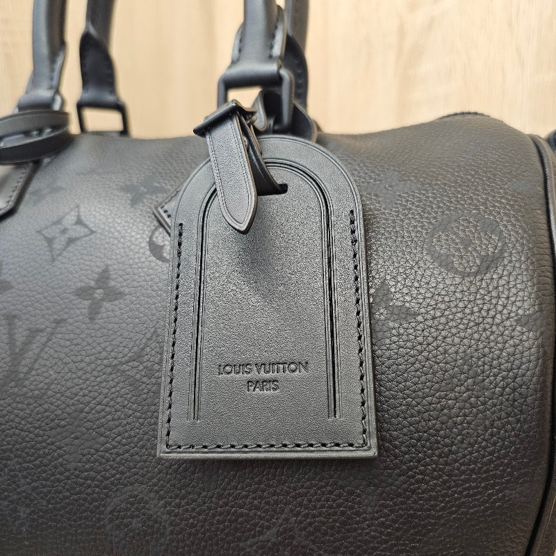 [未使用極新好物❣️極致黑款] LV黑牛皮Speedy30 P9消光黑釦手提斜背波士頓包-7