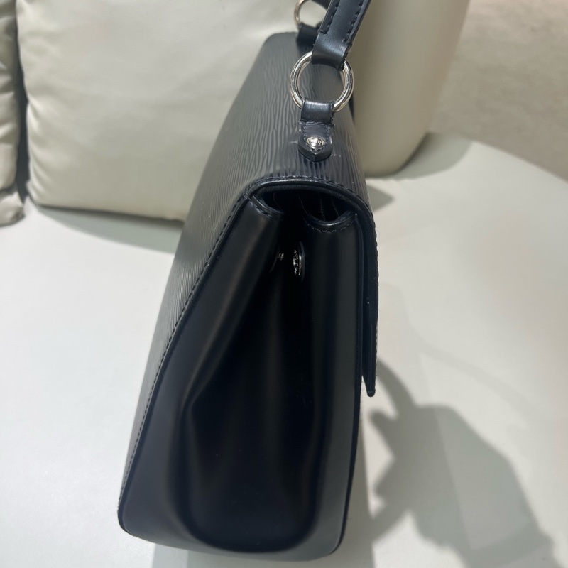 LV路易威登黑色Cluny 水波紋克魯尼-3