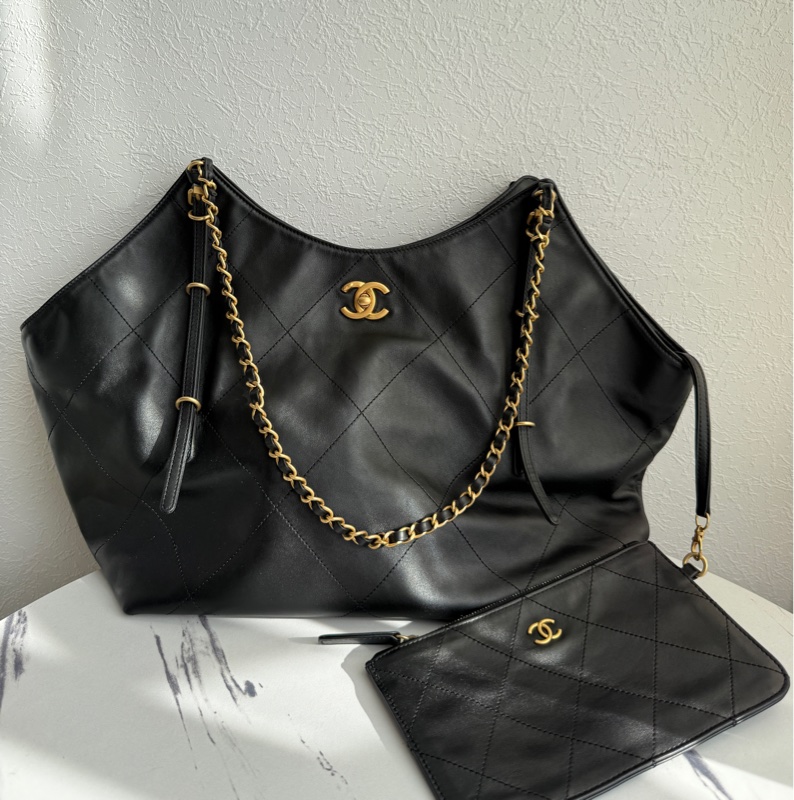chanel 最新款 托特❤️ 超輕 很好用-0