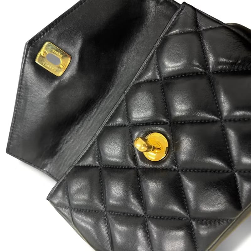 【LA LUNE】中古二手包 Chanel黑色金扣單肩包 腰帶包 古董包 側背包 小包-4