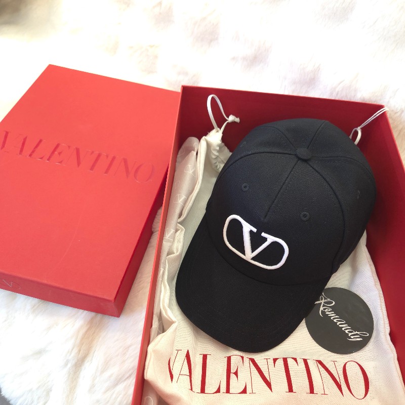 Valentino Garavani 鴨舌帽 size 59-2