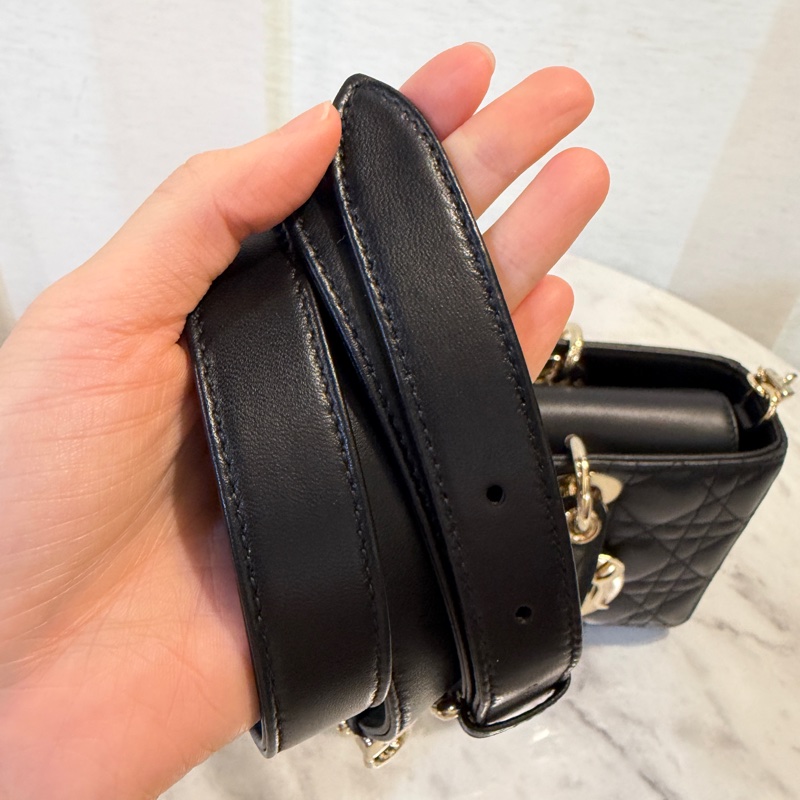 Dior 黑羊皮淡金釦Lady DJOY中型手提斜背包-20