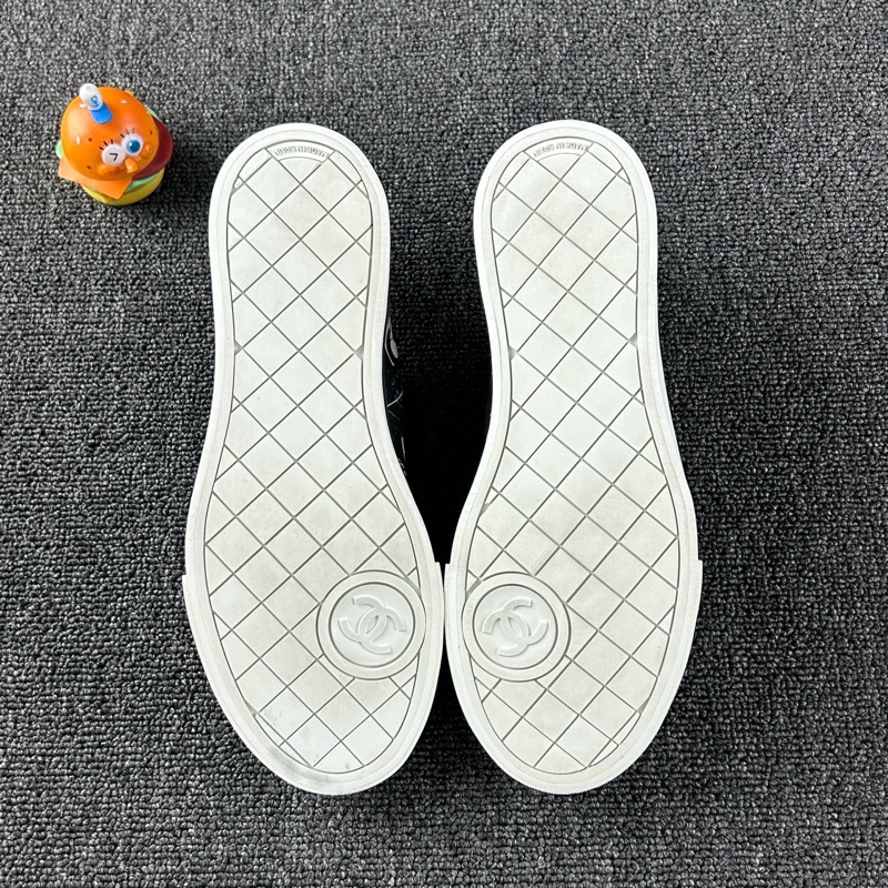 Chanel香奈兒山茶花板鞋 尺碼38.5 整體成色不錯-5