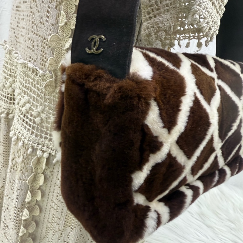 Vintage Chanel fur 罕有皮草 Handbag-11