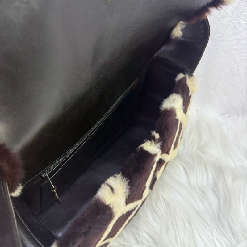 Vintage Chanel fur 罕有皮草 Handbag-22