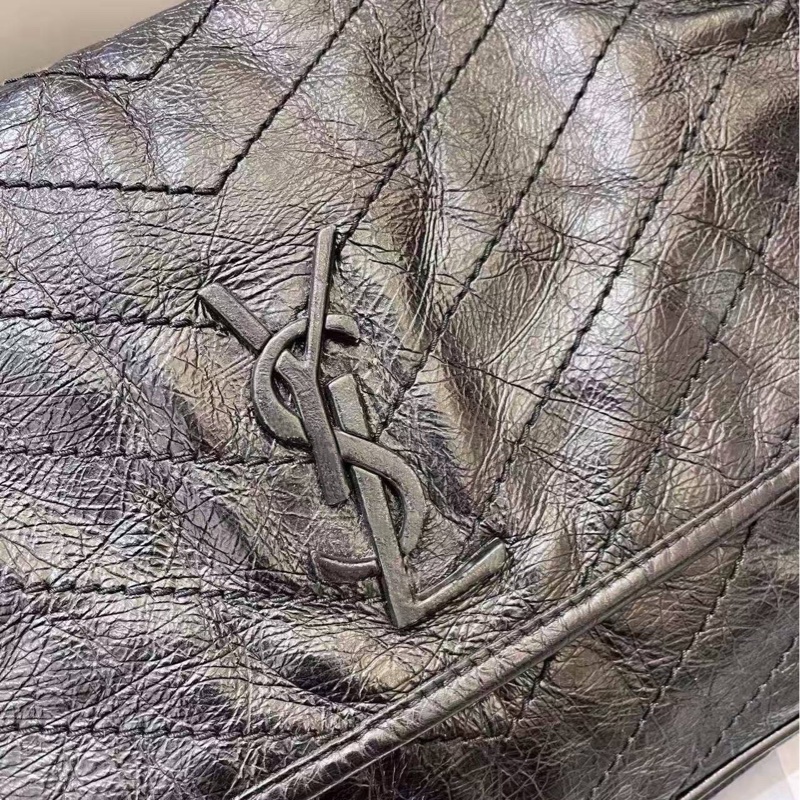 YSL黑色niki 中號-4