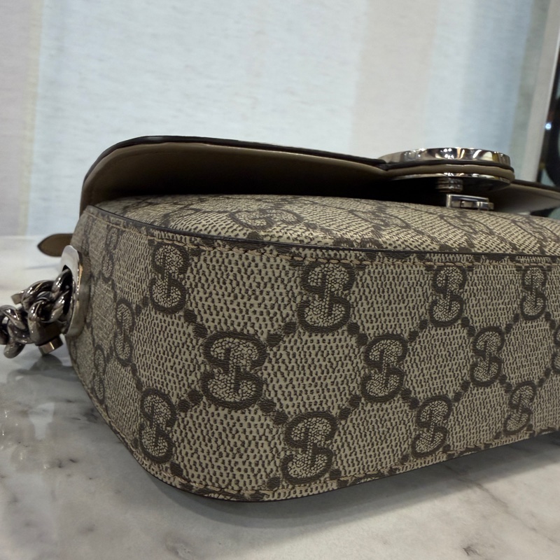 Gucci PVC奶茶牛皮霧銀釦Double GG手提斜背包-4