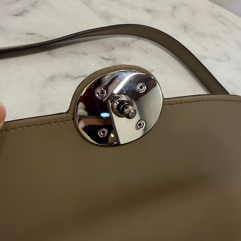 Gucci PVC奶茶牛皮霧銀釦Double GG手提斜背包-9