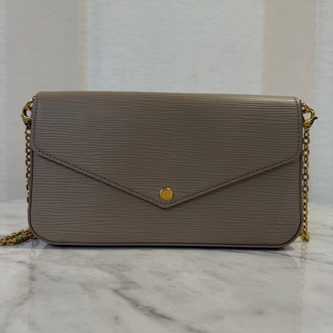 LV 藕色Epi牛皮金釦三合一鍊包M81877