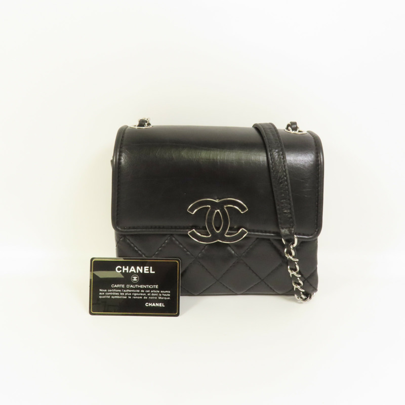 CHANEL 牛皮皮革Chain Shoulder銀扣肩背袋-10