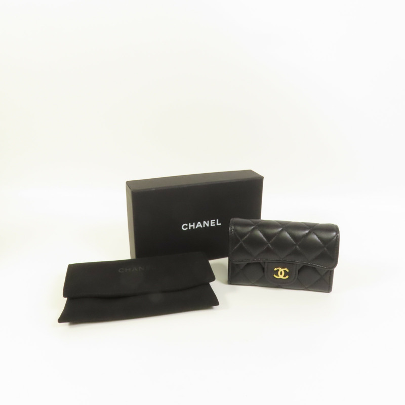 CHANEL 羊皮皮革Card Case金扣卡片套-10